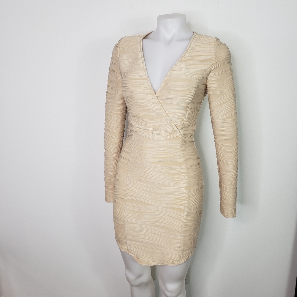 LF Urmoda Long Sleeve Bandage Wrap Mini Dress Champagne Nude Small